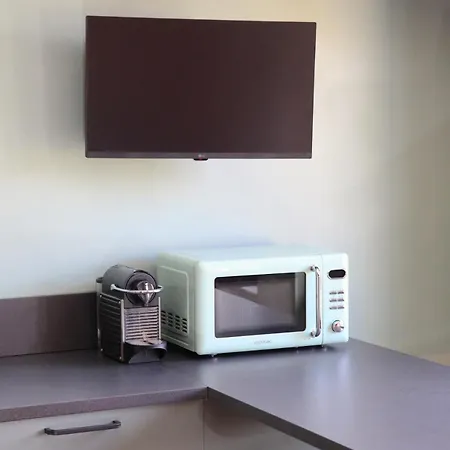 Casa *