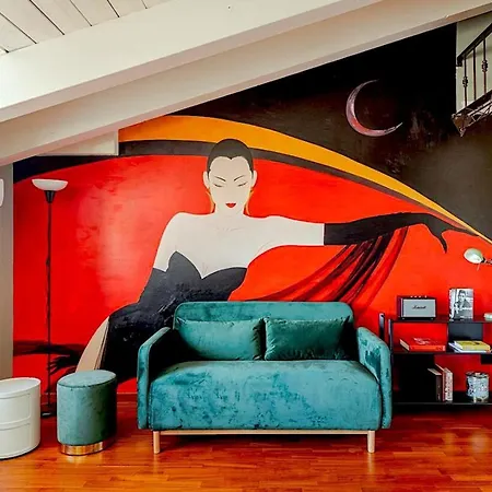 Casa * Milan